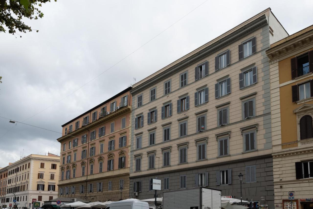 Bed&bikerome Giulio Cesare Bed & Breakfast Rom
